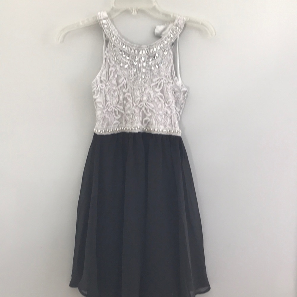 Youth girls formal dress - size 8